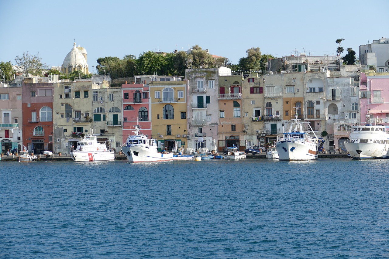 procida, ischia, italy-2579598.jpg